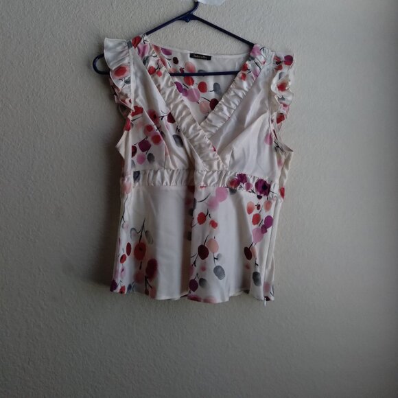 Tintoretto Cream 100% Silk Top with Leaf Print and Flutter Sleeves - Picture 1 of 8